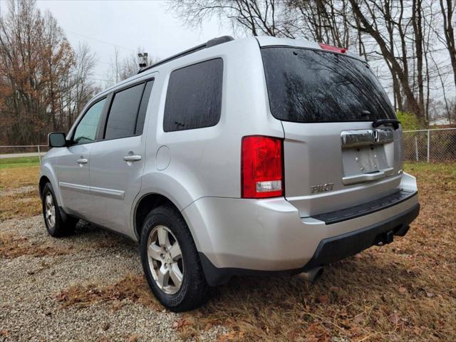 used 2011 Honda Pilot car, priced at $6,900