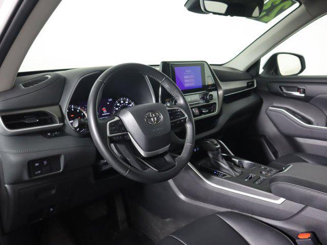 used 2023 Toyota Highlander car, priced at $41,985