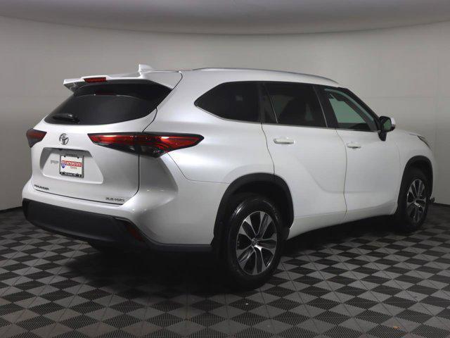 used 2023 Toyota Highlander car, priced at $41,985