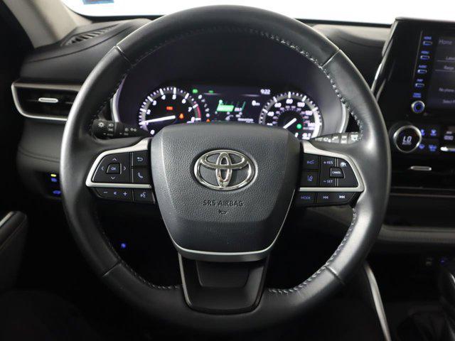 used 2022 Toyota Highlander car, priced at $39,787