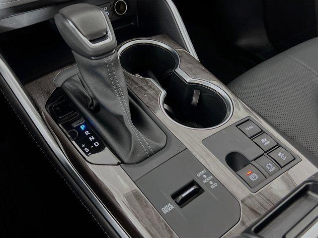 used 2025 Toyota Highlander Hybrid car, priced at $54,920