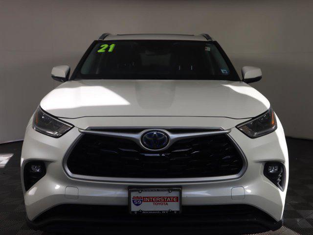 used 2021 Toyota Highlander Hybrid car, priced at $38,978