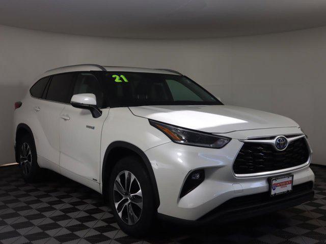 used 2021 Toyota Highlander Hybrid car, priced at $38,978