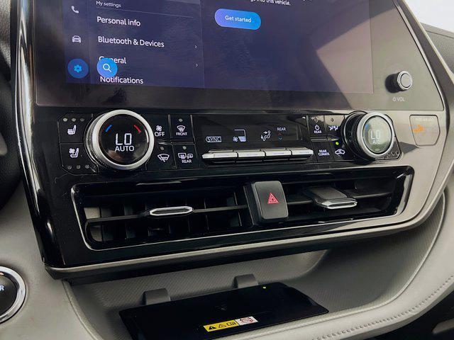 used 2023 Toyota Highlander Hybrid car, priced at $47,885