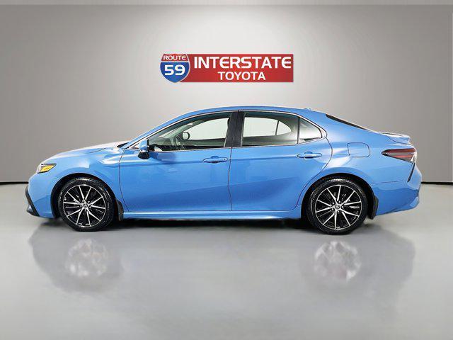 used 2024 Toyota Camry Hybrid car, priced at $23,887