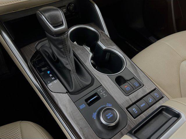 used 2020 Toyota Highlander car, priced at $36,966