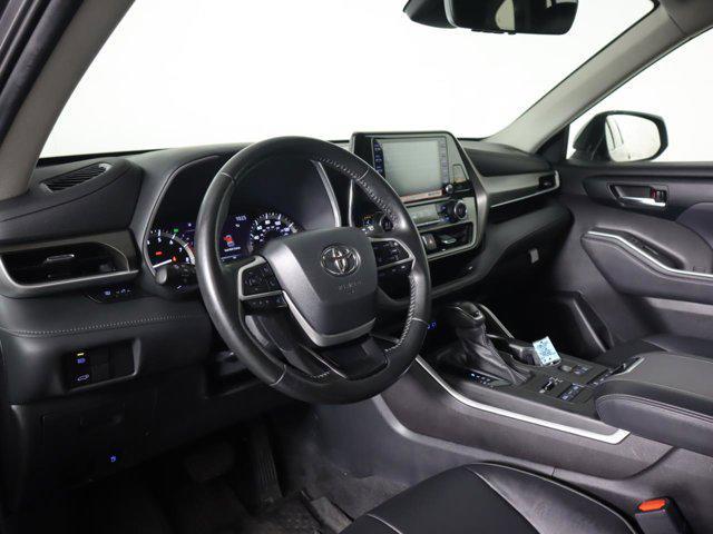 used 2022 Toyota Highlander car, priced at $36,966