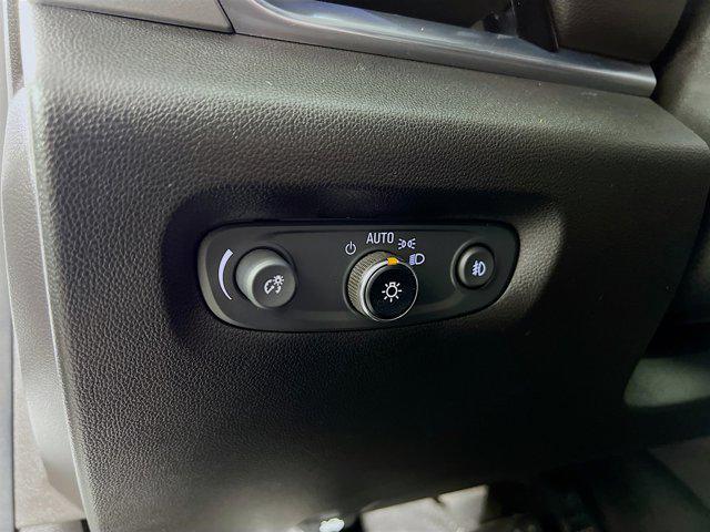 used 2019 Chevrolet Traverse car, priced at $19,468