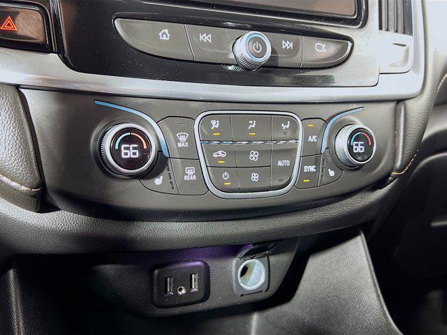 used 2019 Chevrolet Traverse car, priced at $19,468