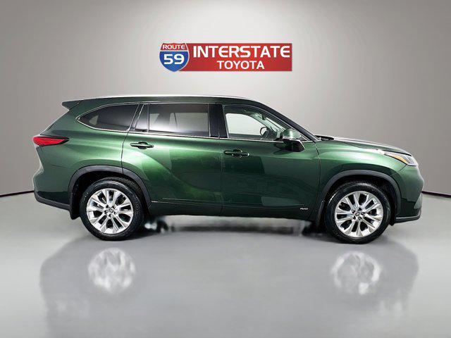 used 2023 Toyota Highlander Hybrid car, priced at $47,410