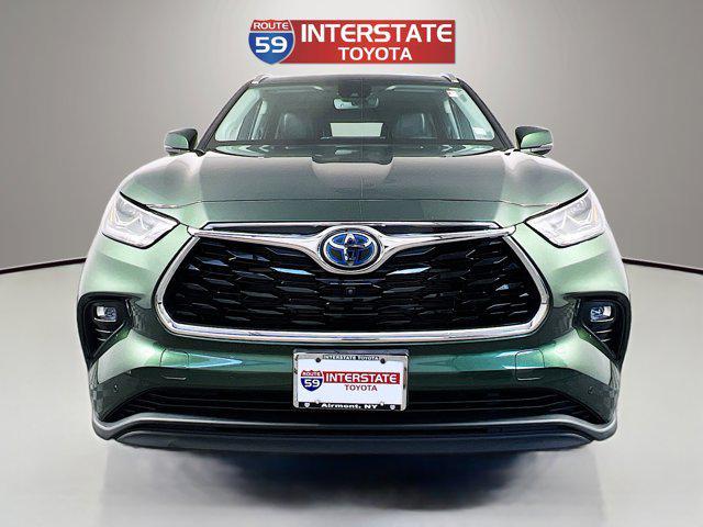 used 2023 Toyota Highlander Hybrid car, priced at $47,410