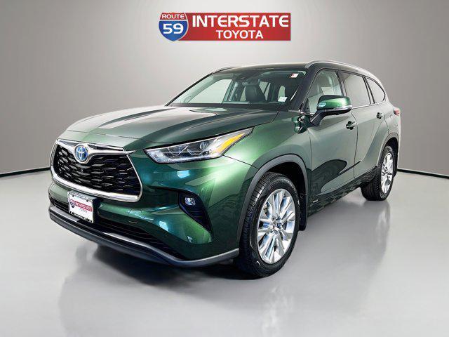 used 2023 Toyota Highlander Hybrid car, priced at $47,410