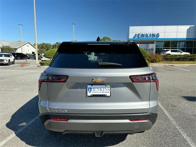 new 2026 Chevrolet Equinox car, priced at $32,005