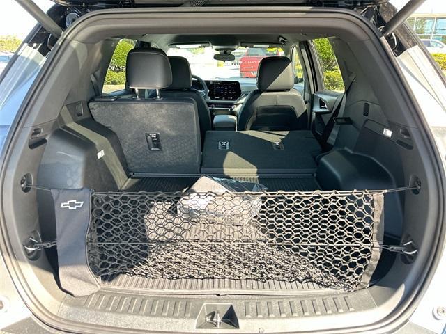 new 2026 Chevrolet Equinox car, priced at $32,005