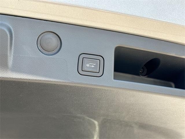 new 2026 Chevrolet Equinox car, priced at $32,005