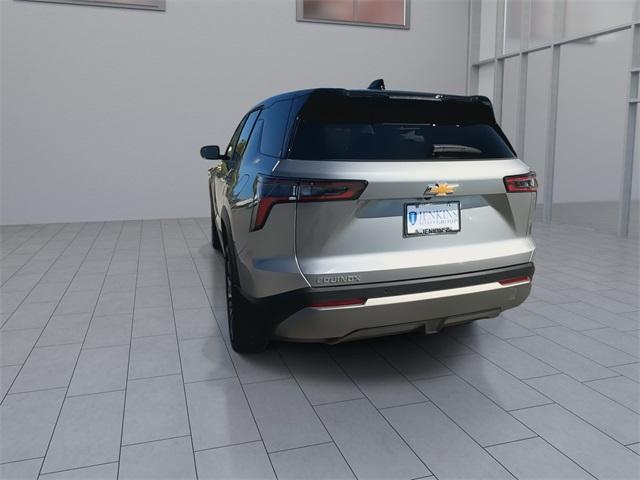 new 2026 Chevrolet Equinox car, priced at $32,005