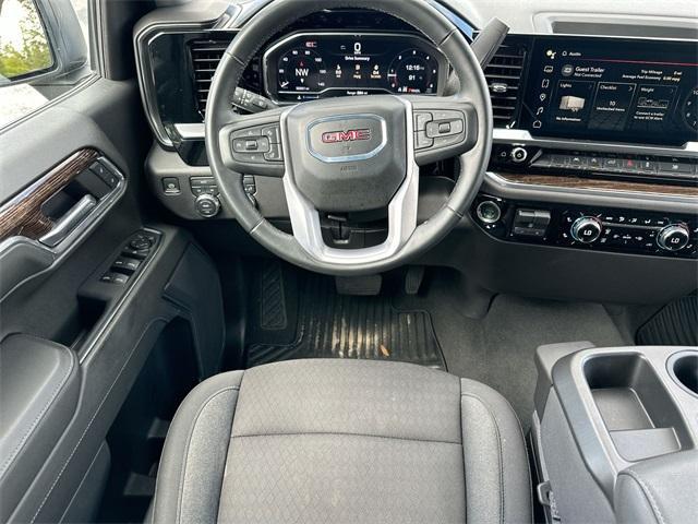 used 2024 GMC Sierra 1500 car, priced at $38,977