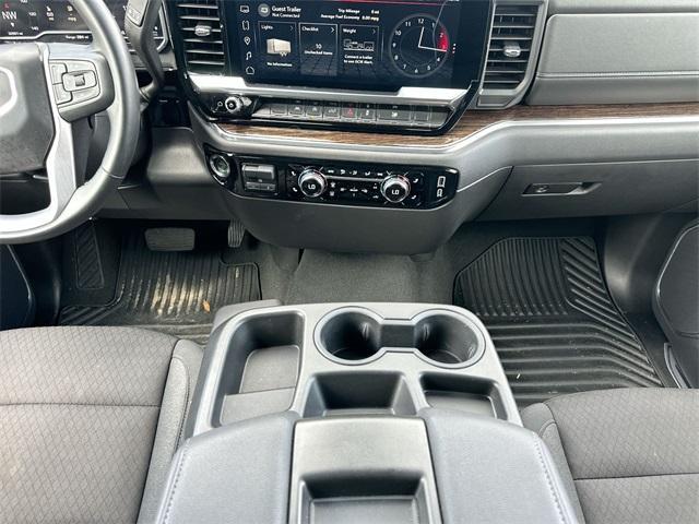 used 2024 GMC Sierra 1500 car, priced at $38,977