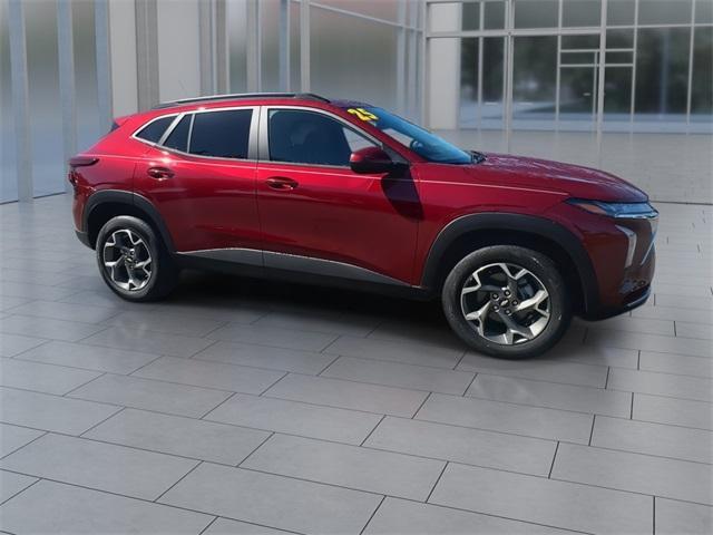 new 2025 Chevrolet Trax car, priced at $24,237