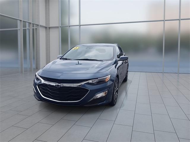 new 2025 Chevrolet Malibu car, priced at $27,963