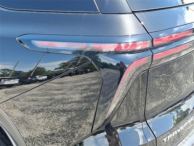 new 2025 Chevrolet Traverse car, priced at $43,957