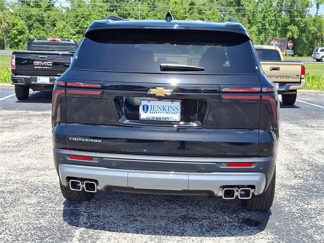 new 2025 Chevrolet Traverse car, priced at $43,957