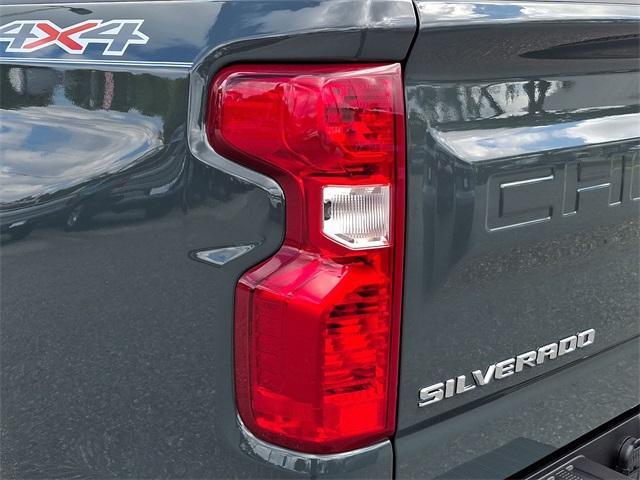 new 2025 Chevrolet Silverado 1500 car, priced at $47,077