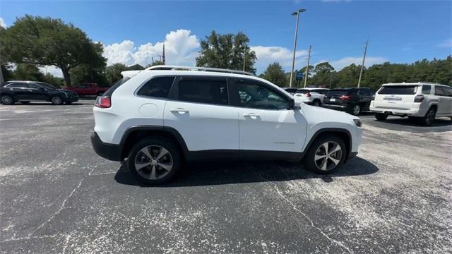 used 2019 Jeep Cherokee car, priced at $18,977