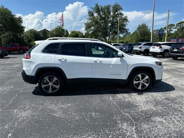 used 2019 Jeep Cherokee car, priced at $18,977