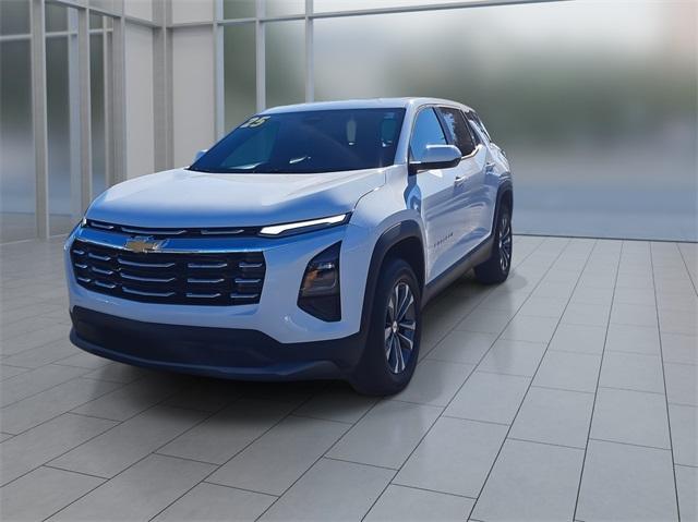 new 2025 Chevrolet Equinox car, priced at $29,695