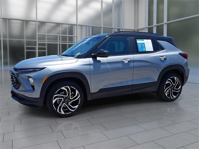used 2024 Chevrolet TrailBlazer car, priced at $27,177