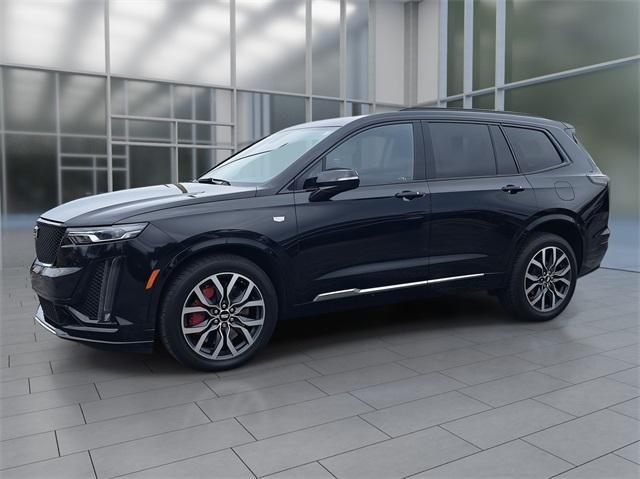 used 2023 Cadillac XT6 car, priced at $41,277