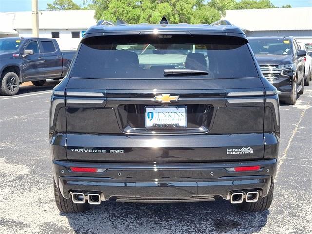 new 2025 Chevrolet Traverse car, priced at $56,023