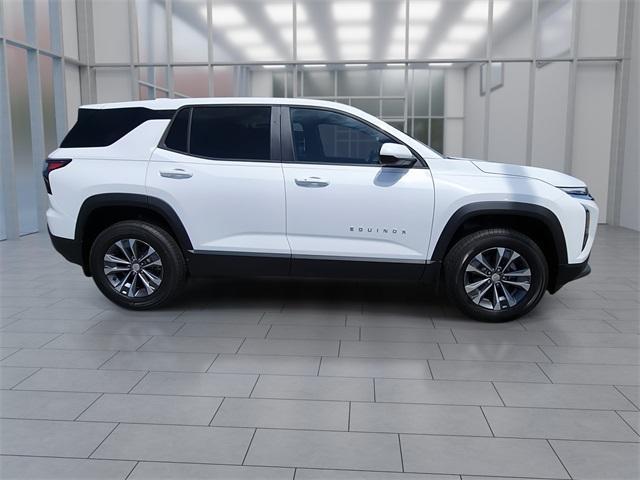 new 2026 Chevrolet Equinox car, priced at $29,275