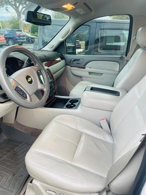 used 2012 Chevrolet Suburban car, priced at $19,977