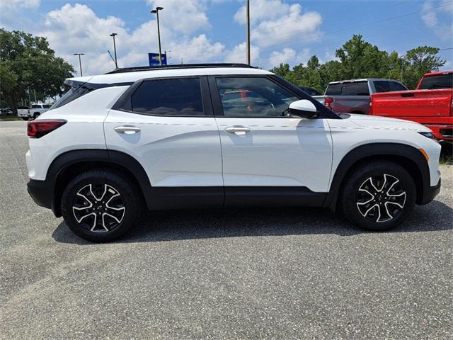 new 2025 Chevrolet TrailBlazer car, priced at $33,383