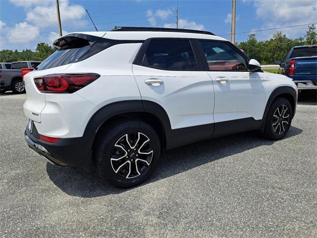 new 2025 Chevrolet TrailBlazer car, priced at $33,383