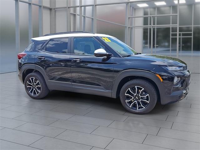 used 2023 Chevrolet TrailBlazer car, priced at $22,977