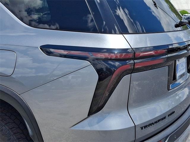 new 2025 Chevrolet Traverse car, priced at $54,564