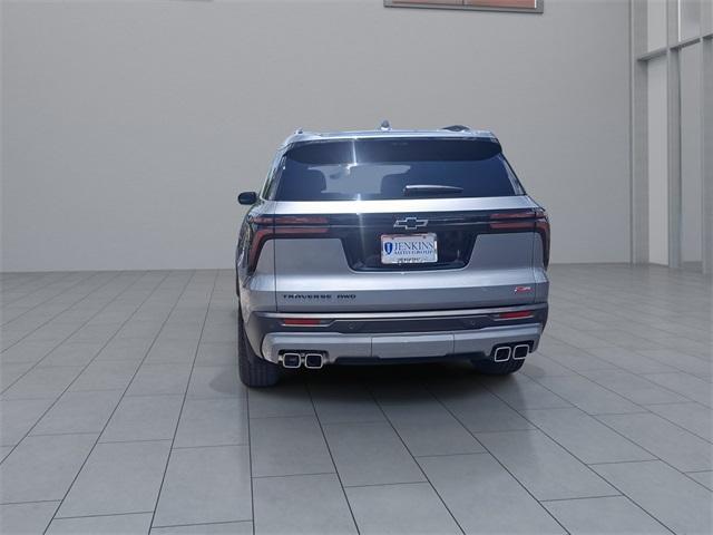 new 2025 Chevrolet Traverse car, priced at $54,564