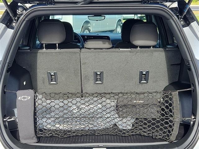 new 2026 Chevrolet Equinox car, priced at $30,658