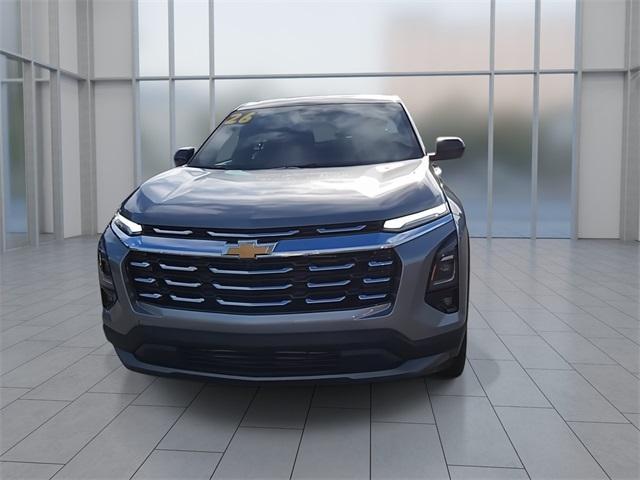 new 2026 Chevrolet Equinox car, priced at $30,658