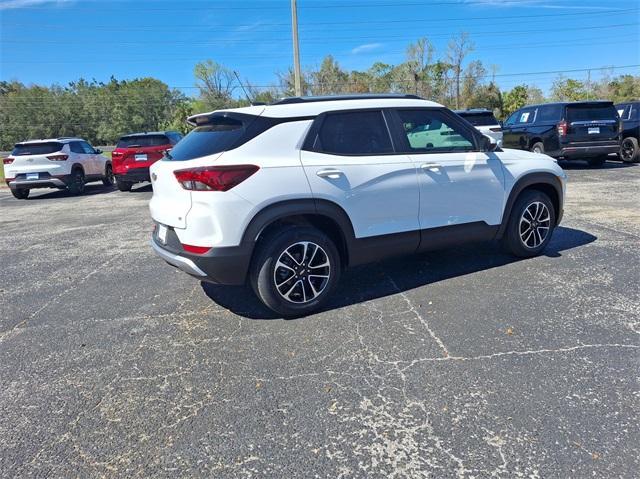 new 2025 Chevrolet TrailBlazer car, priced at $25,289