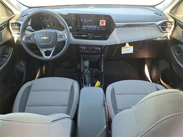 new 2025 Chevrolet TrailBlazer car, priced at $28,680