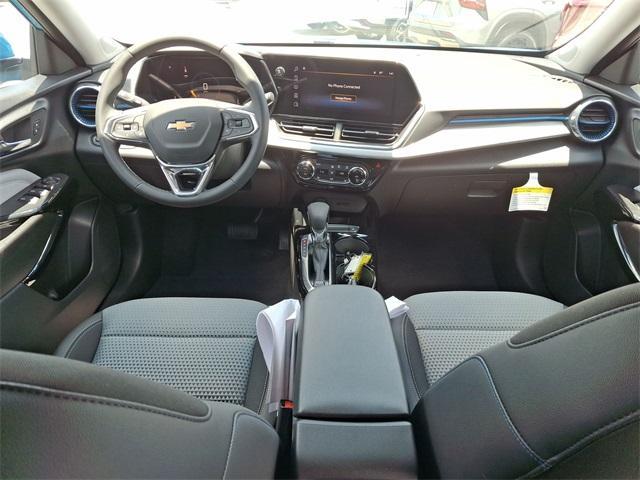 new 2025 Chevrolet Trax car, priced at $24,327