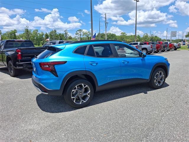 new 2025 Chevrolet Trax car, priced at $24,327