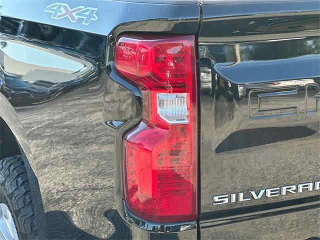 used 2022 Chevrolet Silverado 1500 car, priced at $33,477