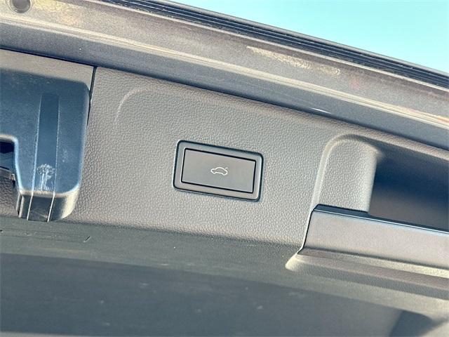 used 2022 Volkswagen Atlas car, priced at $25,777