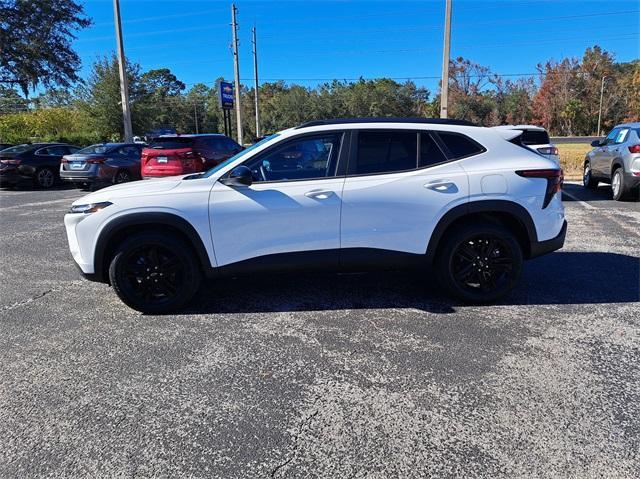 used 2025 Chevrolet Trax car, priced at $24,977