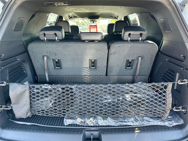 new 2026 Chevrolet Traverse car, priced at $49,444